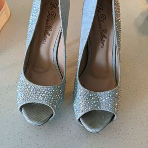 Sparkly diamond high heels